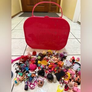 LOL Surprise Carry Case with Assorted Dolls and Accessories